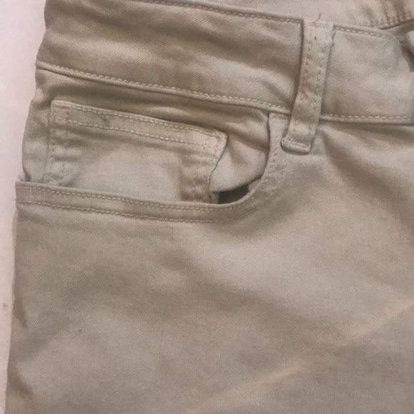 “FOREVER 21” Men’s Off White Shorts . - Picture 3 of 8